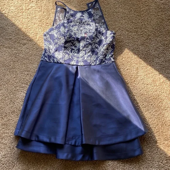 Dresses | Super Pretty Von Maur Dress | Poshmark Dresses | Super Pretty Von Maur Dress | Poshmark